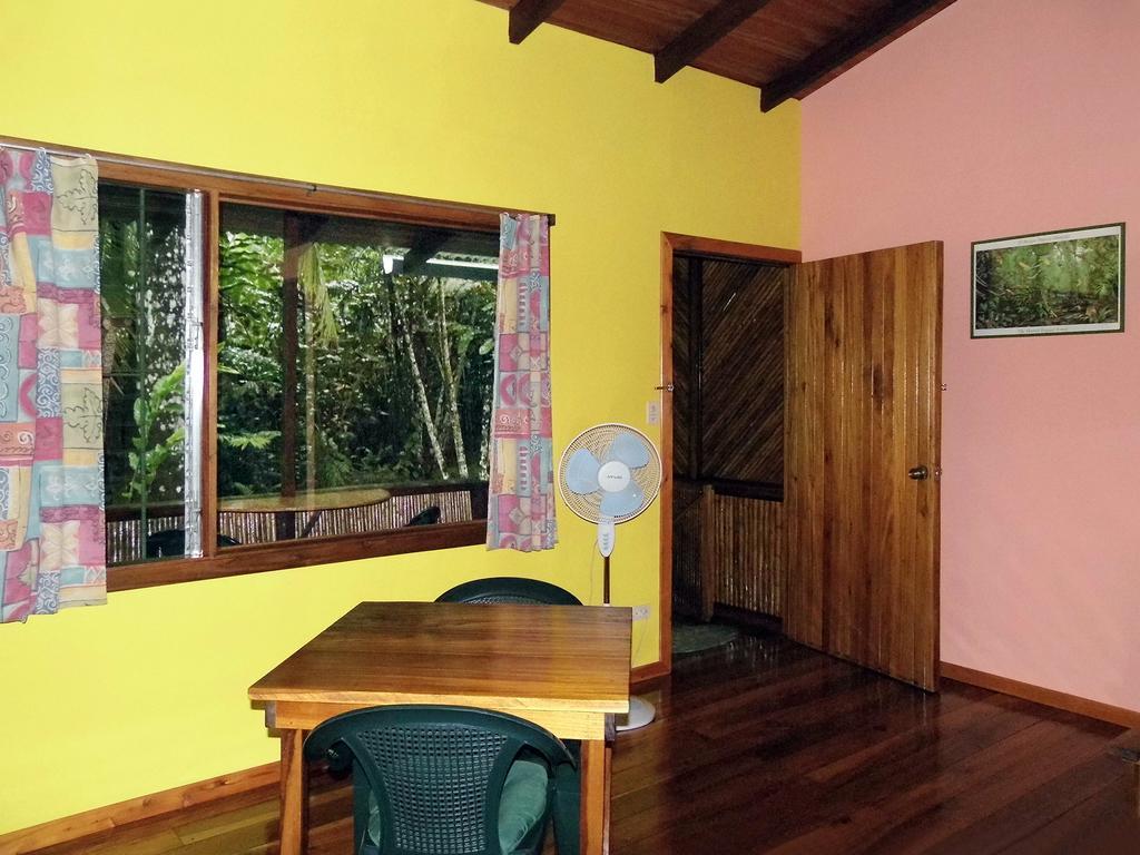 מנסניו El Colibri Lodge מראה חיצוני תמונה